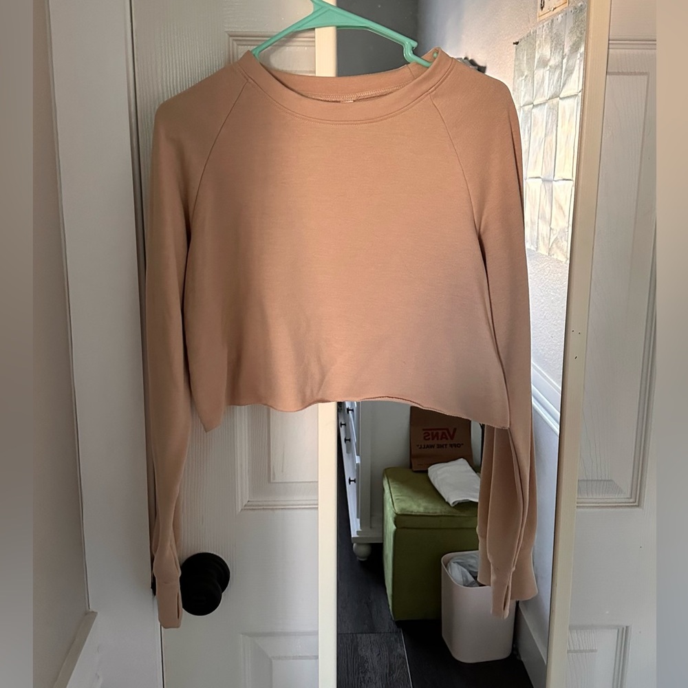 Women’s Activewear long sleeve tan top